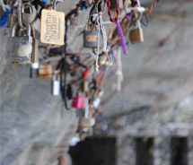 Lovers show their amore with locks on Lovers Lane in the Cinque Terre. // © 2010 Janeen Christoff Lovers show their amore with locks on Lovers Lane in the Cinque Terre. // © 2010 Janeen Christoff